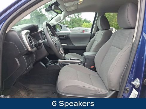 Used 2023 Toyota Tacoma SR5 AWD/4WD image 2