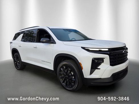 New 2026 Chevrolet Traverse LT w/ Midnight/Sport Edition FWD image 10