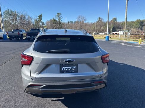 New 2026 Chevrolet Trax ACTIV w/ Sunroof Package image 6