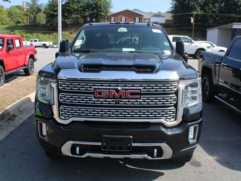 Used 2020 GMC Sierra 2500 Denali w/ Denali Ultimate Package AWD/4WD image 2