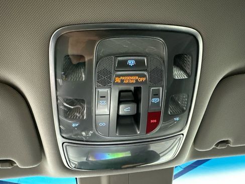 Used 2022 Genesis G80 2.5T w/ Prestige Package image 32