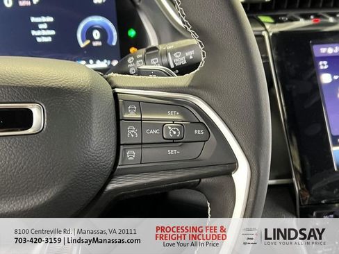 New 2025 Jeep Grand Cherokee Altitude AWD/4WD image 34