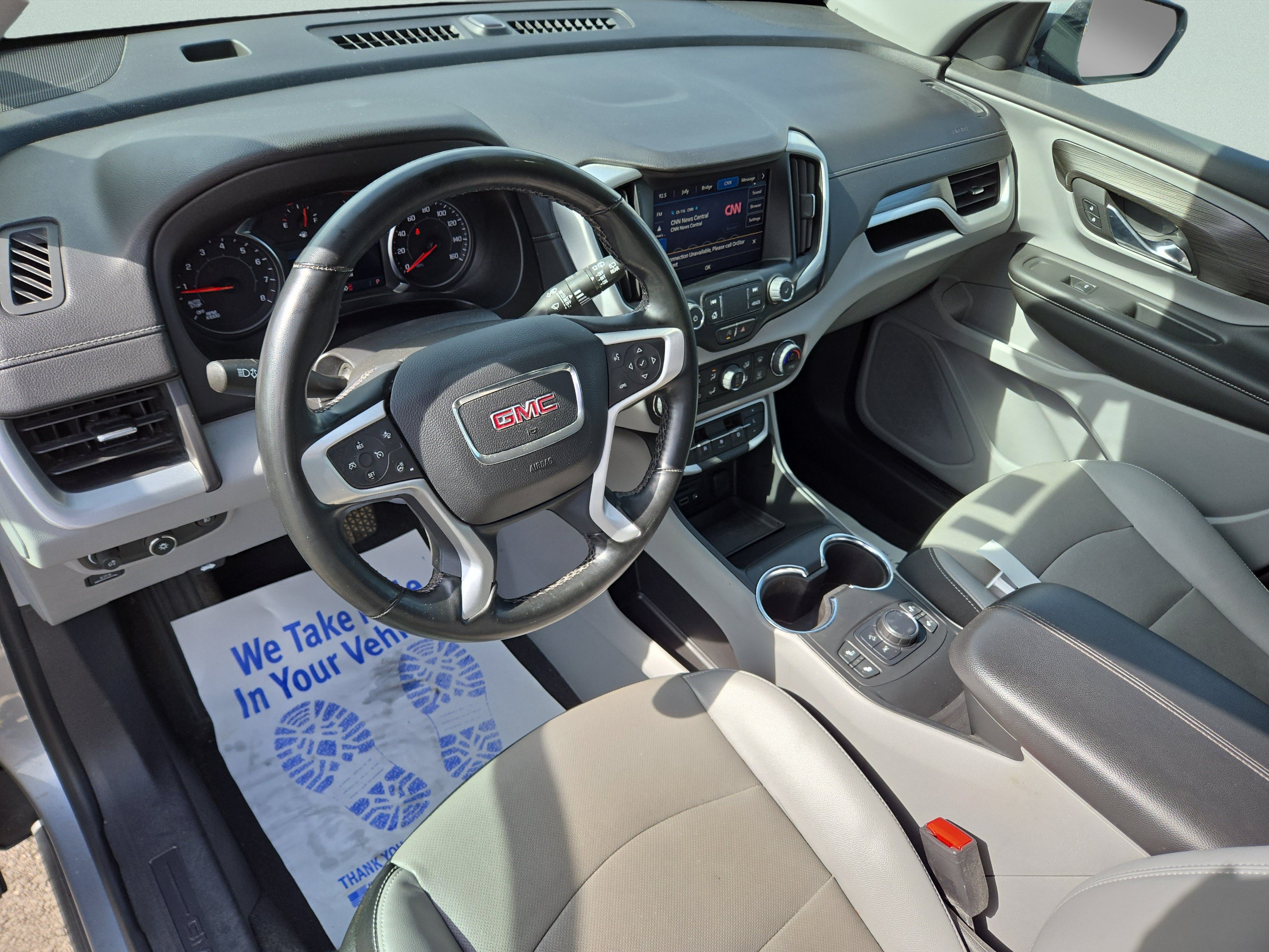 Used 2024 GMC Terrain SLT AWD/4WD image 13