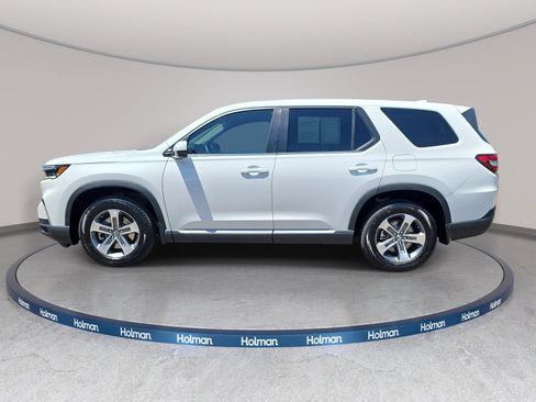 Certified 2025 Honda Pilot EX-L image 8