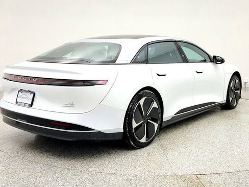 Used 2023 Lucid Air Touring image 5