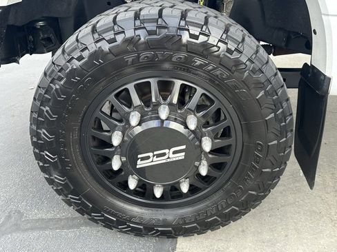 Used 2023 Ford F450 Lariat w/ Lariat Ultimate Package image 37