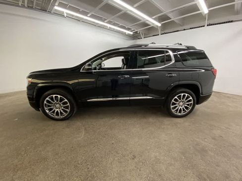 Used 2022 GMC Acadia Denali w/ Denali Ultimate Package AWD/4WD image 3
