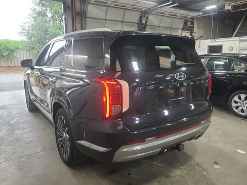 Used 2024 Hyundai Palisade Calligraphy AWD/4WD image 7