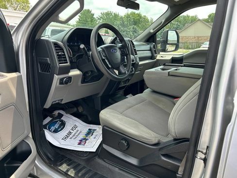 Used 2019 Ford F350 XL w/ STX Appearance Package AWD/4WD image 14