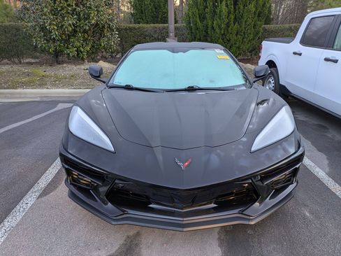 Used 2021 Chevrolet Corvette Stingray Preferred Cpe w/ Z51 Performance Package image 7