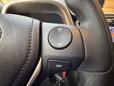 Used 2013 Toyota RAV4 XLE AWD/4WD image 25