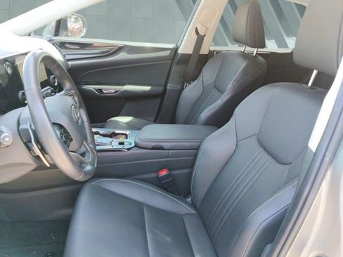 Certified 2025 Lexus NX 250 FWD w/ Accessory Package (Z1) image 7