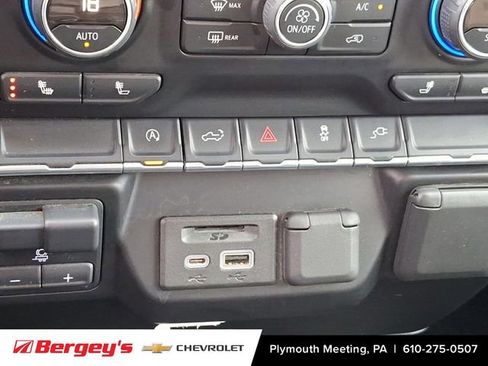 Certified 2019 Chevrolet Silverado 1500 LT w/ All-Star Edition image 27