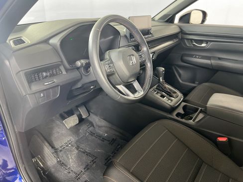 Used 2023 Honda CR-V Sport image 9