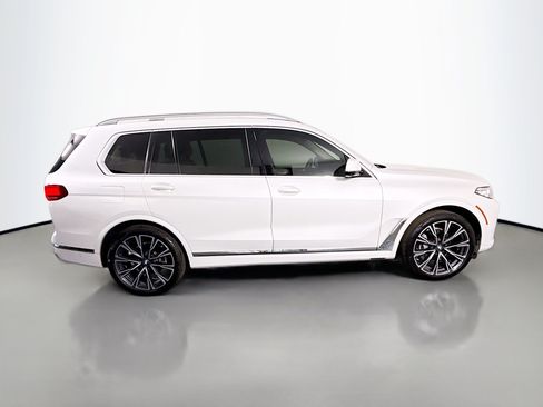 Used 2020 BMW X7 xDrive40i w/ Premium Package AWD/4WD image 11