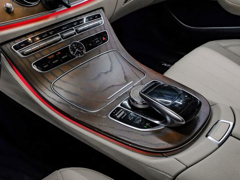 Used 2018 Mercedes-Benz E 300 w/ Premium 1 Package image 31