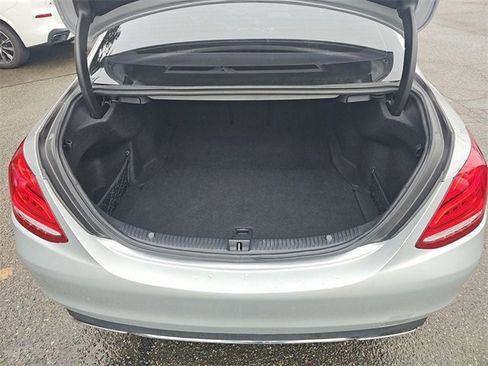 Used 2017 Mercedes-Benz C 300 4MATIC Sedan image 11