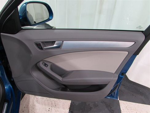 Used 2009 Audi A4 2.0T Premium image 41