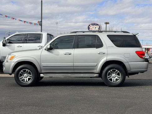 Used 2005 Toyota Sequoia Limited image 29