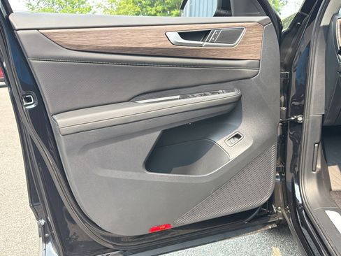 New 2026 Volkswagen Atlas SEL AWD/4WD image 26