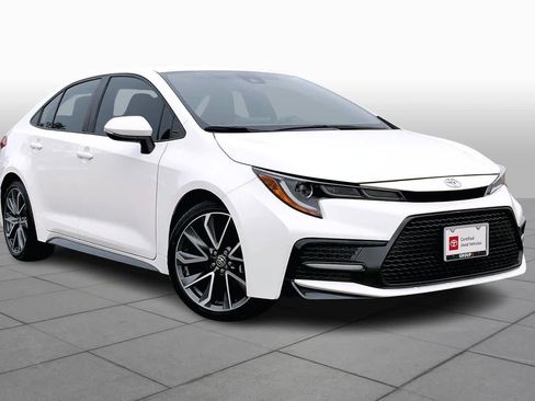 Used 2021 Toyota Corolla SE image 2