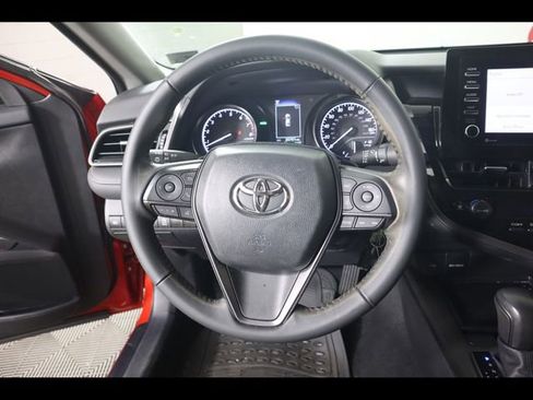 Used 2024 Toyota Camry SE image 24