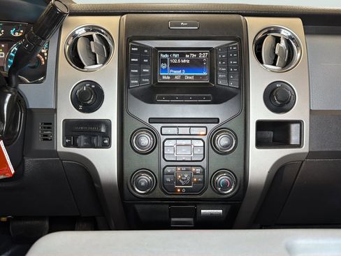 Used 2013 Ford F150 XLT w/ Mid Equipment Group RWD image 15