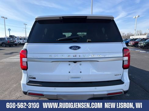 Used 2024 Ford Expedition Max XLT AWD/4WD image 4