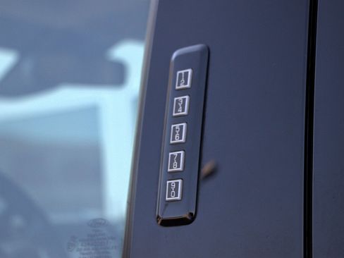 Used 2019 Ford F350 Lariat w/ Lariat Ultimate Package image 21