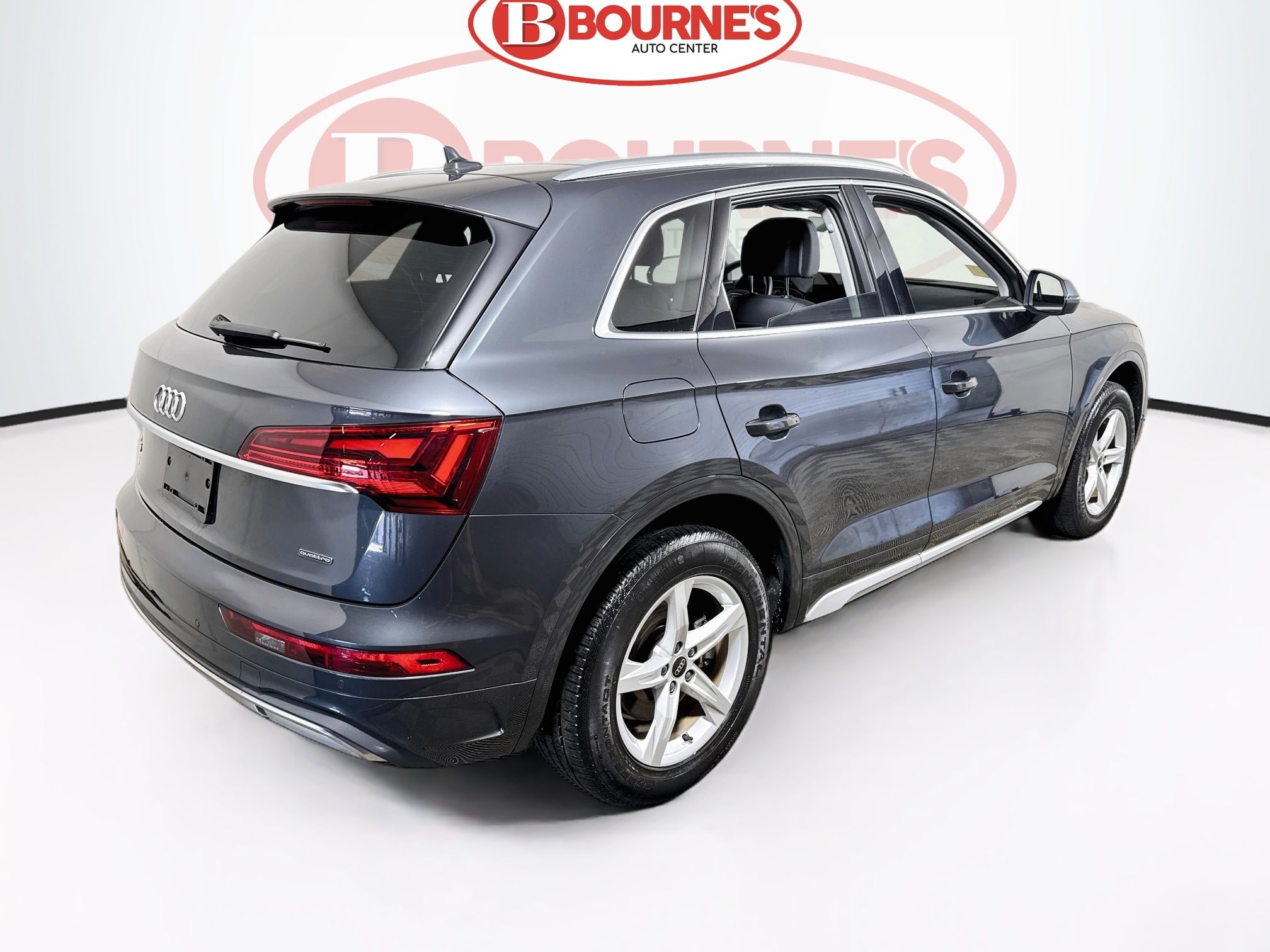 Used 2023 Audi Q5 2.0T Premium w/ Convenience Package AWD/4WD image 10