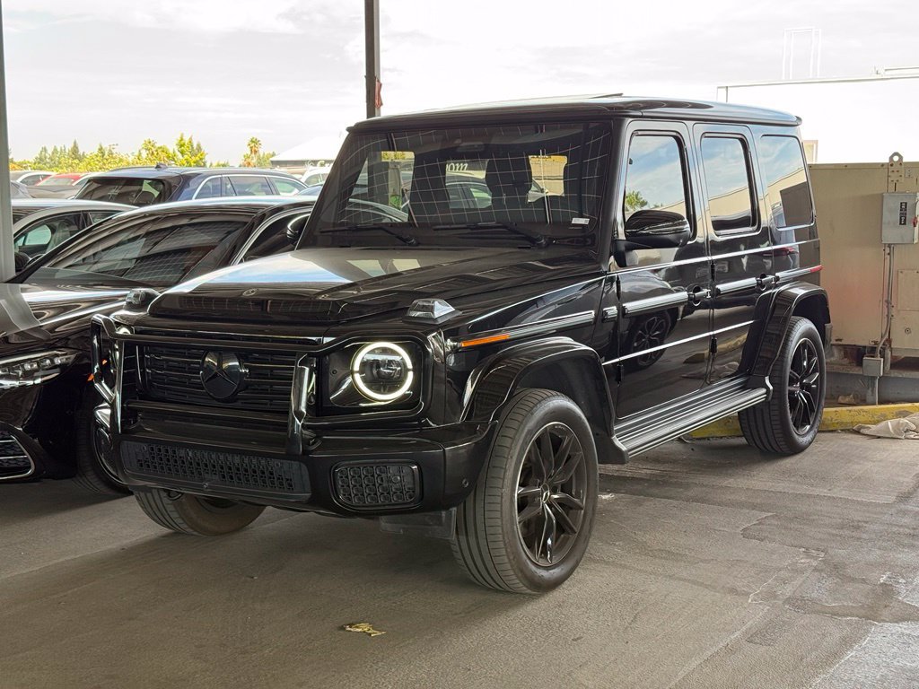 Used 2025 Mercedes-Benz G 550 image 1