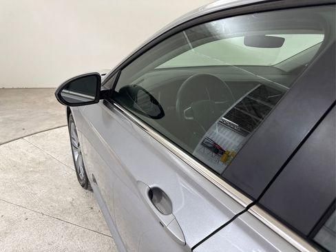 Used 2024 Volkswagen Jetta SE FWD image 19