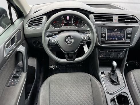 Used 2020 Volkswagen Tiguan S FWD image 20