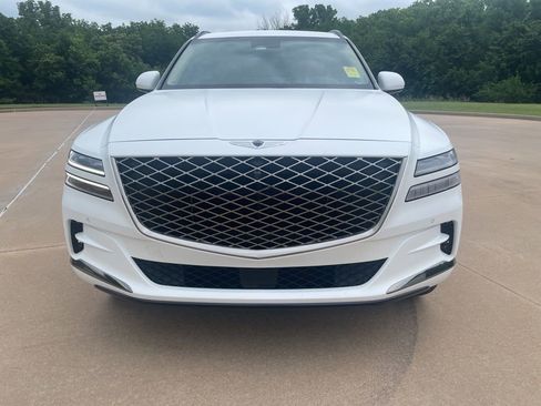 Used 2024 Genesis GV80 3.5T Prestige Signature AWD/4WD image 2