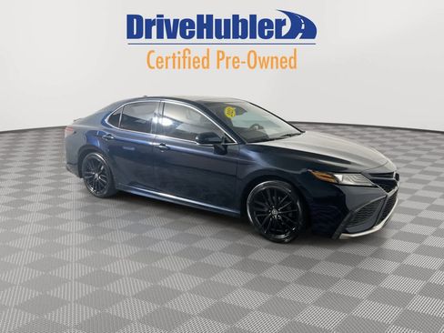 Used 2021 Toyota Camry XSE image 2