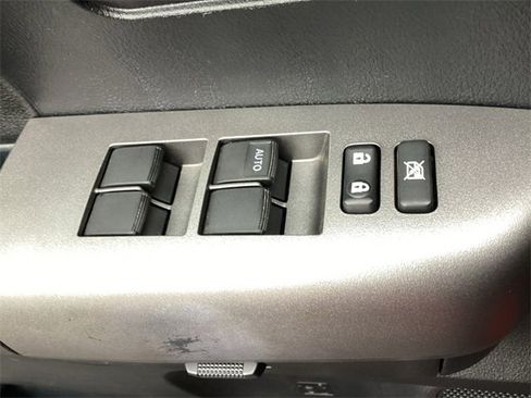 Used 2010 Toyota Tundra 2WD Double Cab image 23