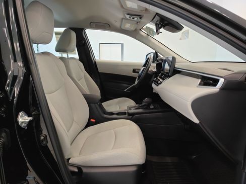 Used 2026 Toyota Corolla Cross L FWD image 13