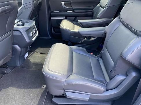 New 2025 Ford Expedition Max Platinum w/ Stealth Appearance Package image 5