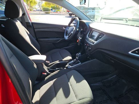 Used 2021 Hyundai Accent SEL image 24