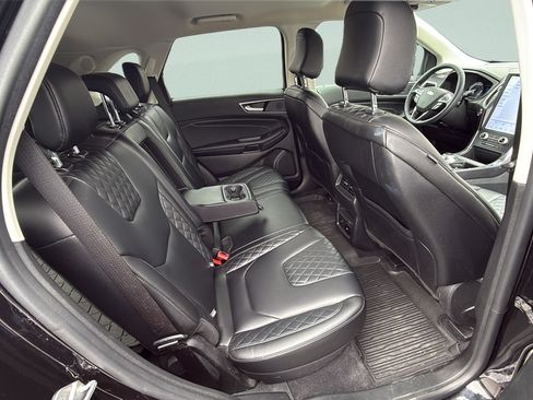 Certified 2024 Ford Edge Titanium AWD/4WD image 22