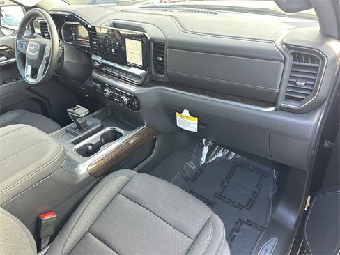 New 2026 GMC Sierra 1500 Elevation w/ LPO, Elevation Black Package image 28