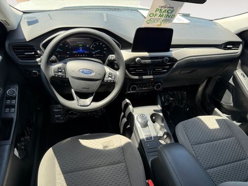 Used 2022 Ford Escape SE AWD/4WD image 15