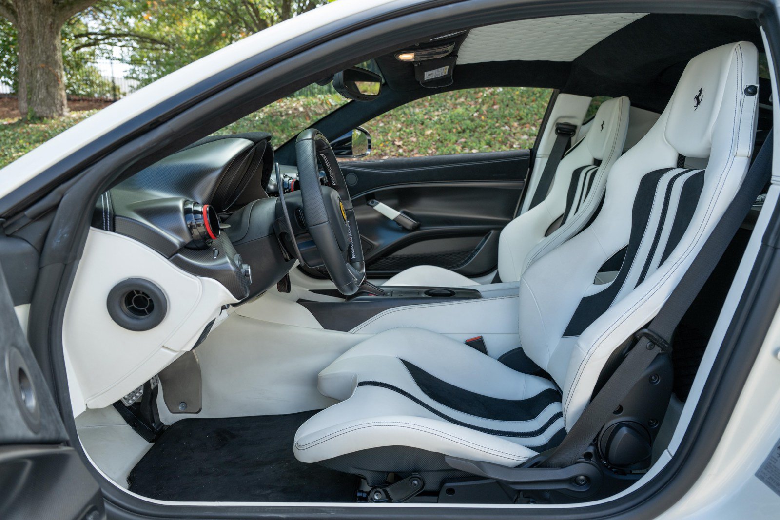 Used 2017 Ferrari F12tdf RWD image 33