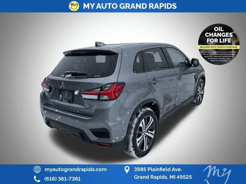 Used 2025 Mitsubishi Outlander Sport ES AWD/4WD image 7