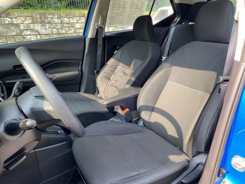 Used 2025 Nissan Kicks Play S FWD image 21