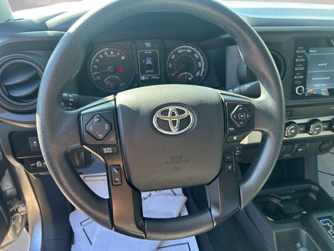 Used 2022 Toyota Tacoma SR image 12