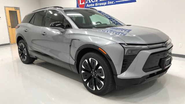 Used 2024 Chevrolet Blazer EV RS AWD/4WD image 14