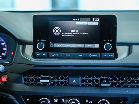 Used 2024 Honda Accord EX image 21