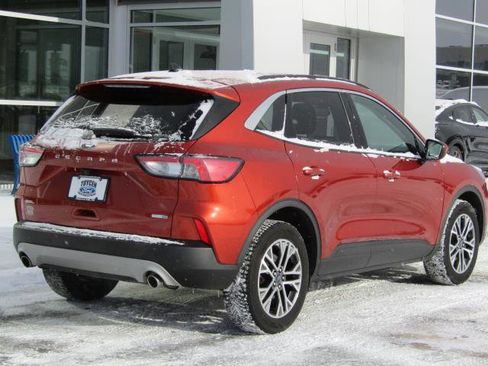Certified 2020 Ford Escape SEL image 6