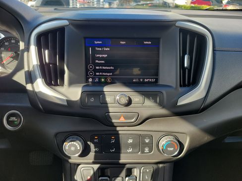 Used 2020 GMC Terrain SLE image 19